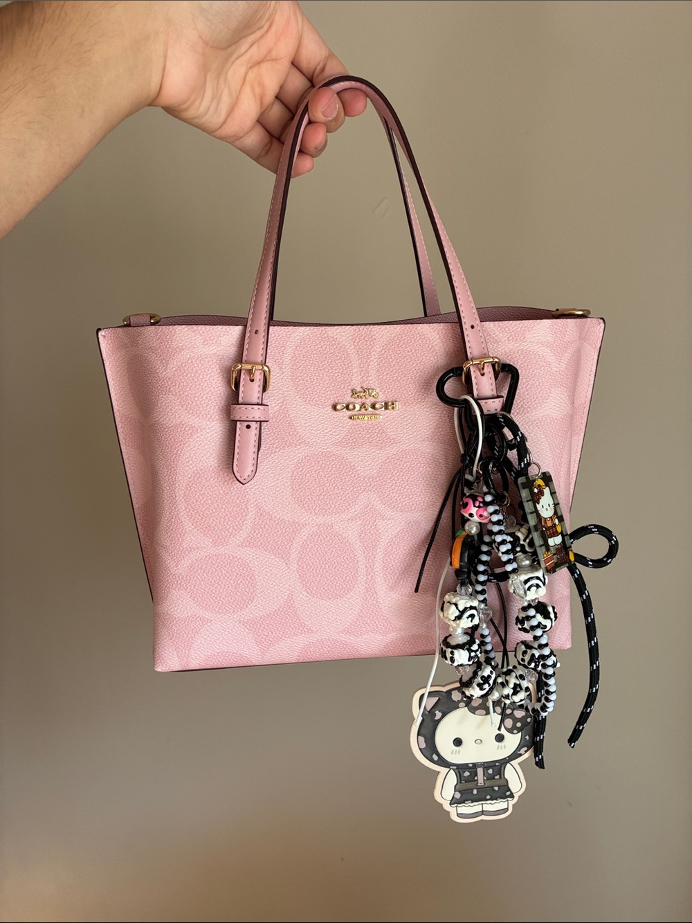 Black & White Hello Kitty Cute Keychain Bag Charm
